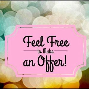 👗👗MAKE ME AN OFFER 👗👗